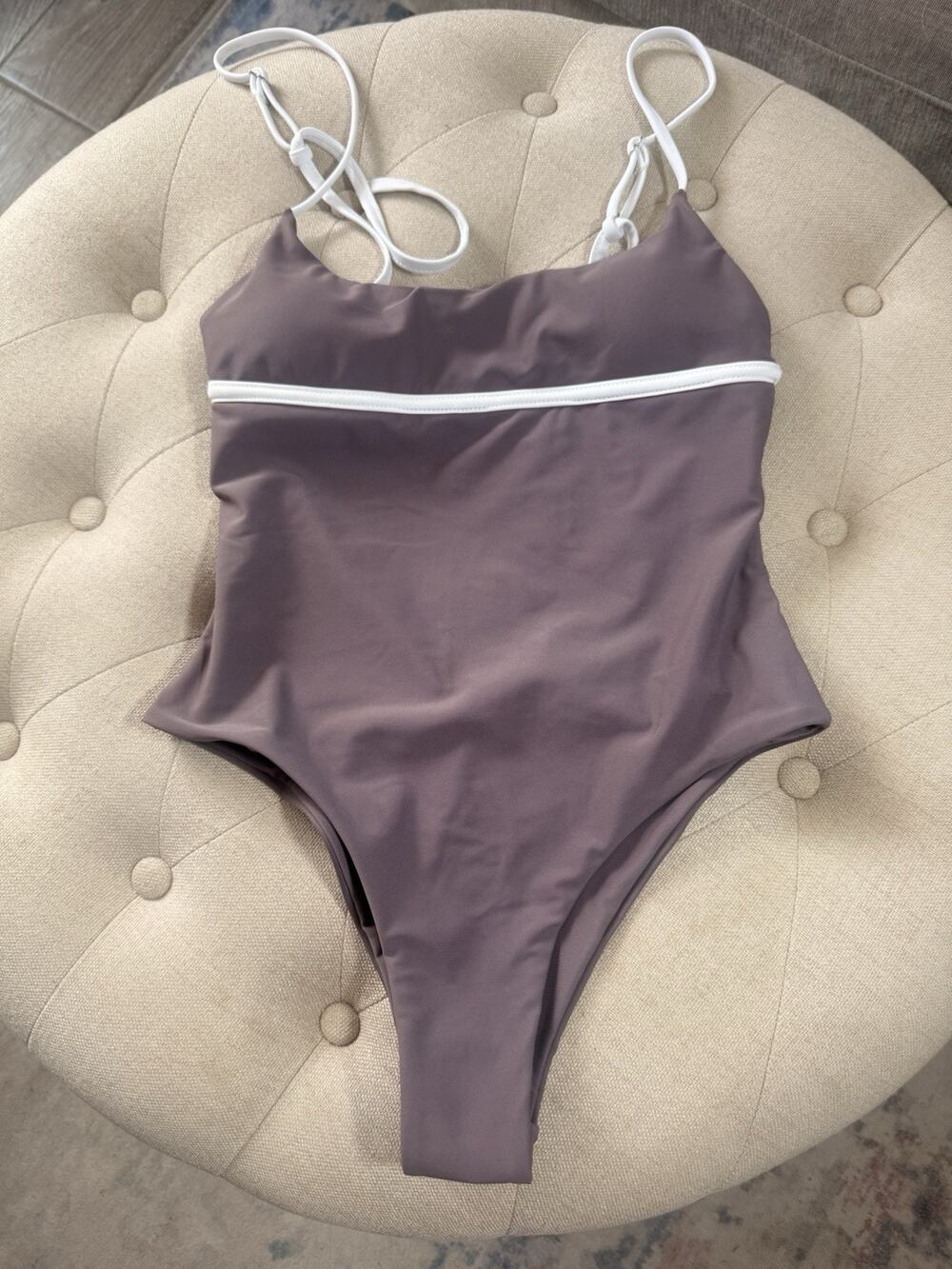 Women's Size L Brown Adjustable Straps Open-Back NEW One Piece Bathing Suit